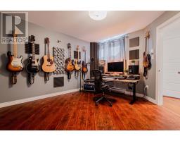 28 Kenai Crescent thumbnail 33