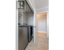 28 Kenai Crescent thumbnail 37