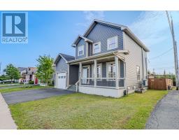 28 Kenai Crescent thumbnail 5