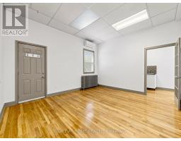 701 The Queensway Avenue, Toronto, ON M8Y1L2 Photo 10