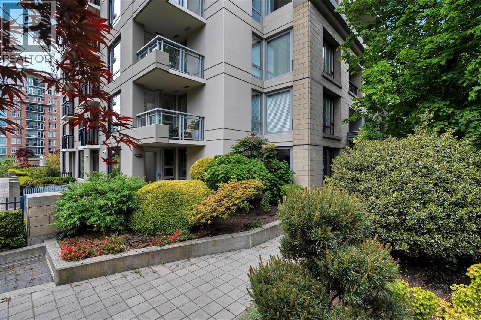 #1502 751 Fairfield Rd - Image 35