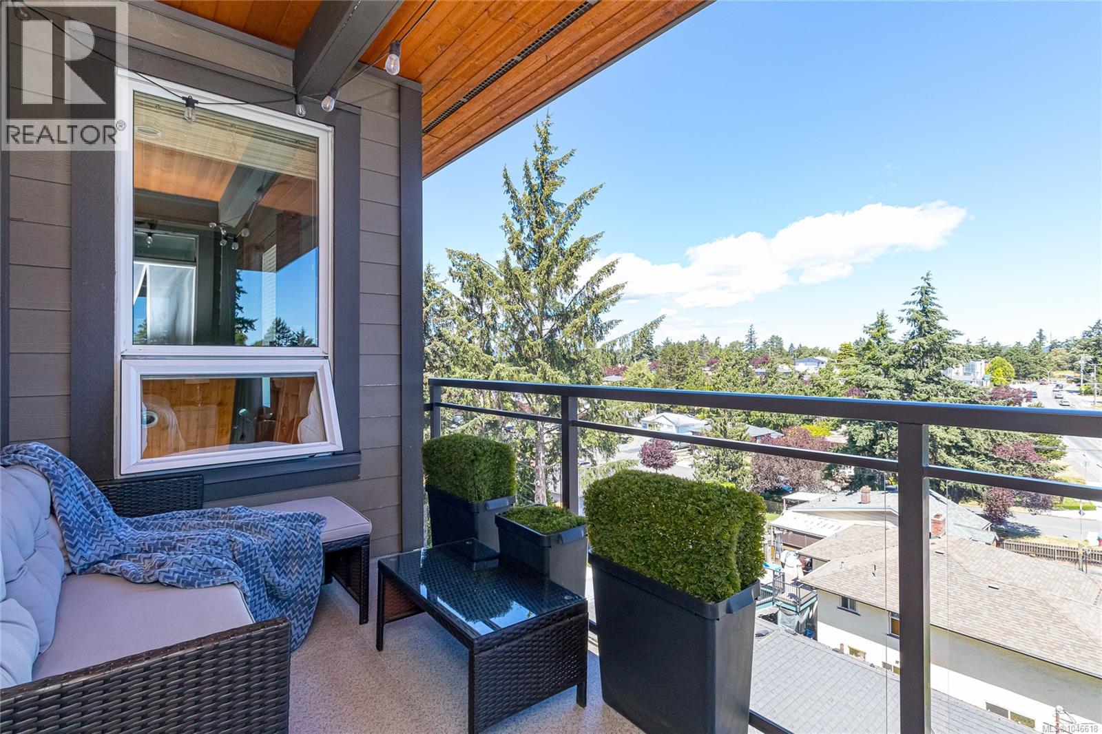 #403 1008 Tillicum Rd - Image 25