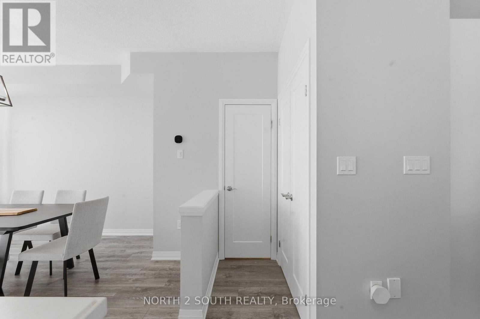 90 LAGUNA VILLAGE CRESCENT - Image 8