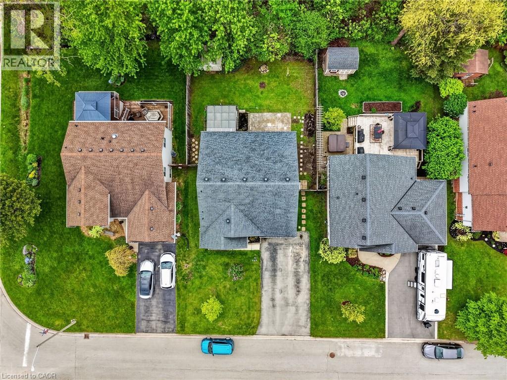 11 ROCHELLE Crescent - Image 43