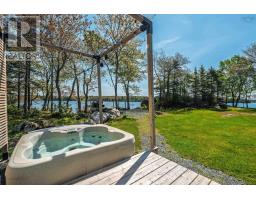 197 Peters Lake Road, Hatchet Lake, NS B3T1P6 Photo 18
