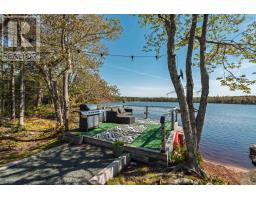 197 Peters Lake Road, Hatchet Lake, NS B3T1P6 Photo 7