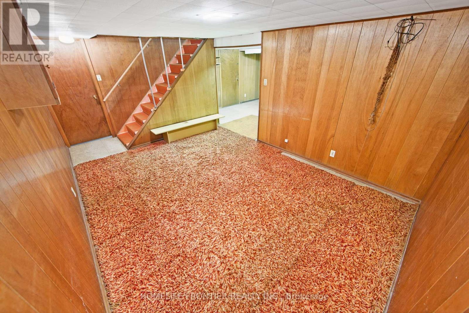 223 ELMWOOD AVENUE - Image 22