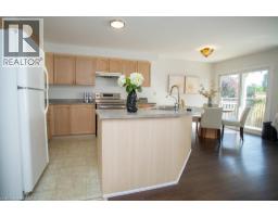 48 Lovell Crescent, Brantford, ON N3T6P3 Photo 12