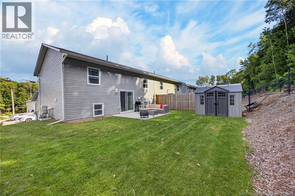 73 DeWitt Acres - Image 30