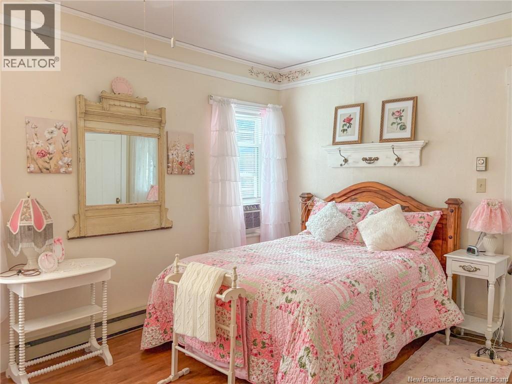 8682 Main Street - Image 19