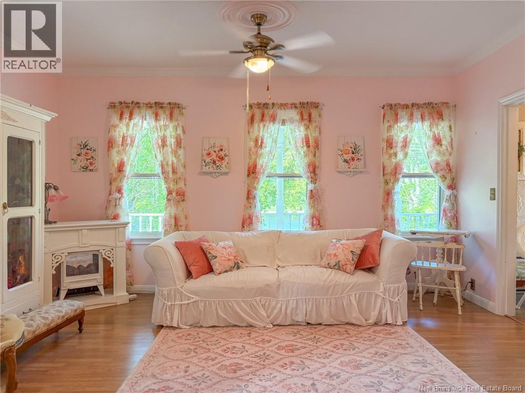 8682 Main Street - Image 23