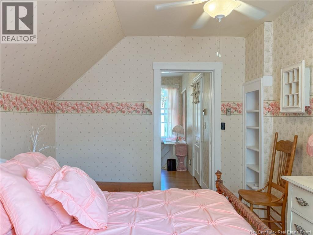 8682 Main Street - Image 39