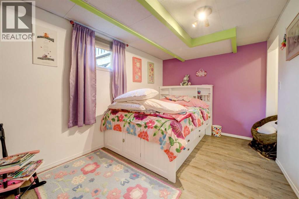 5113 2 Street W - Image 26