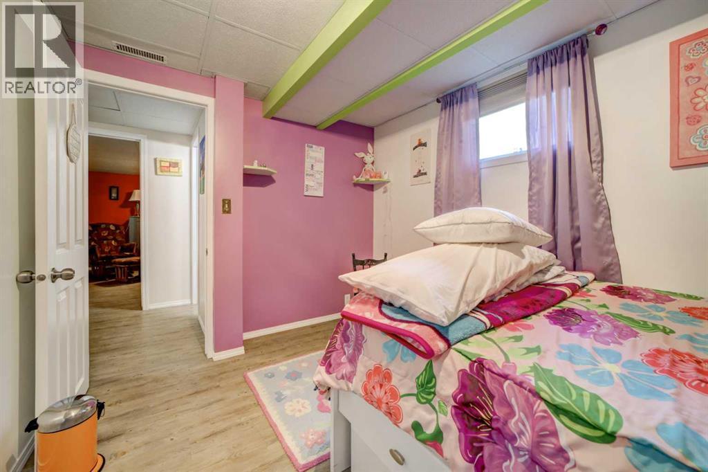 5113 2 Street W - Image 27