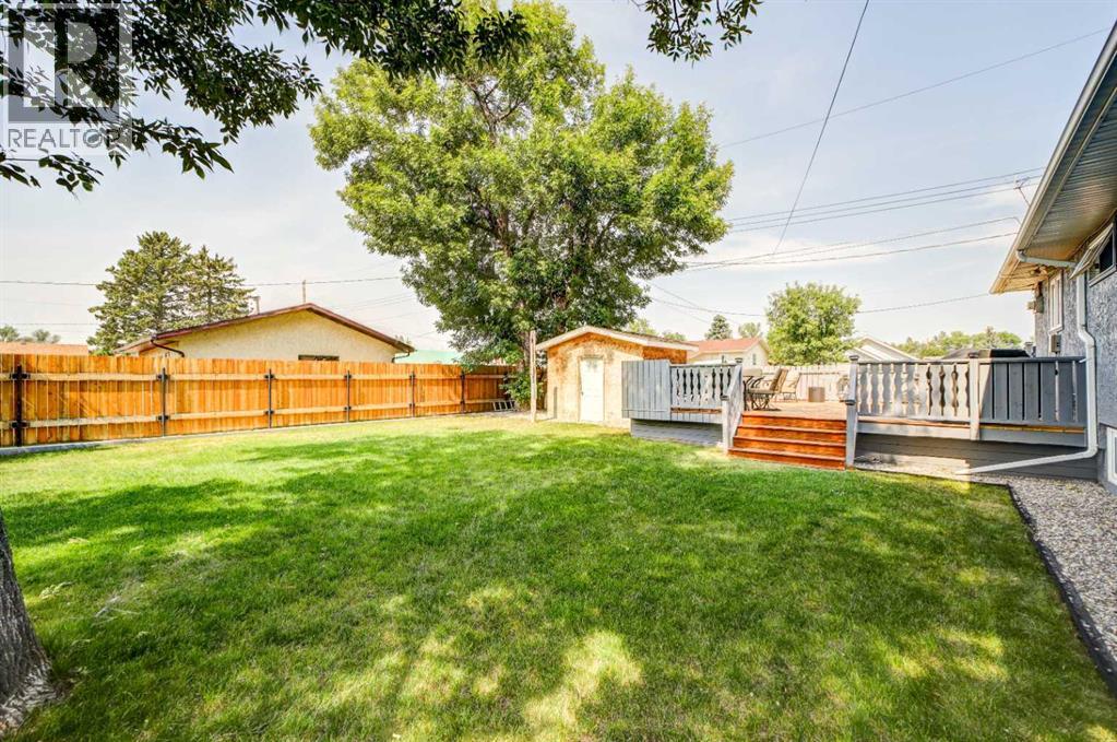 5113 2 Street W - 46