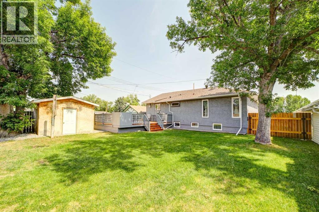 5113 2 Street W - Image 47