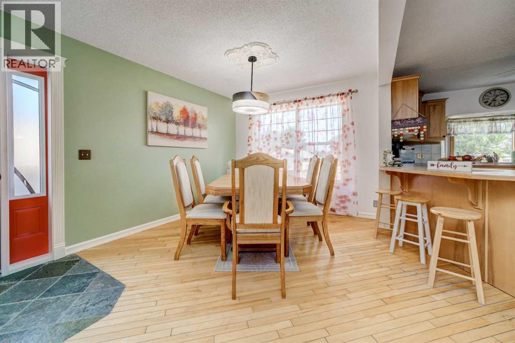 5113 2 Street W - Image 6