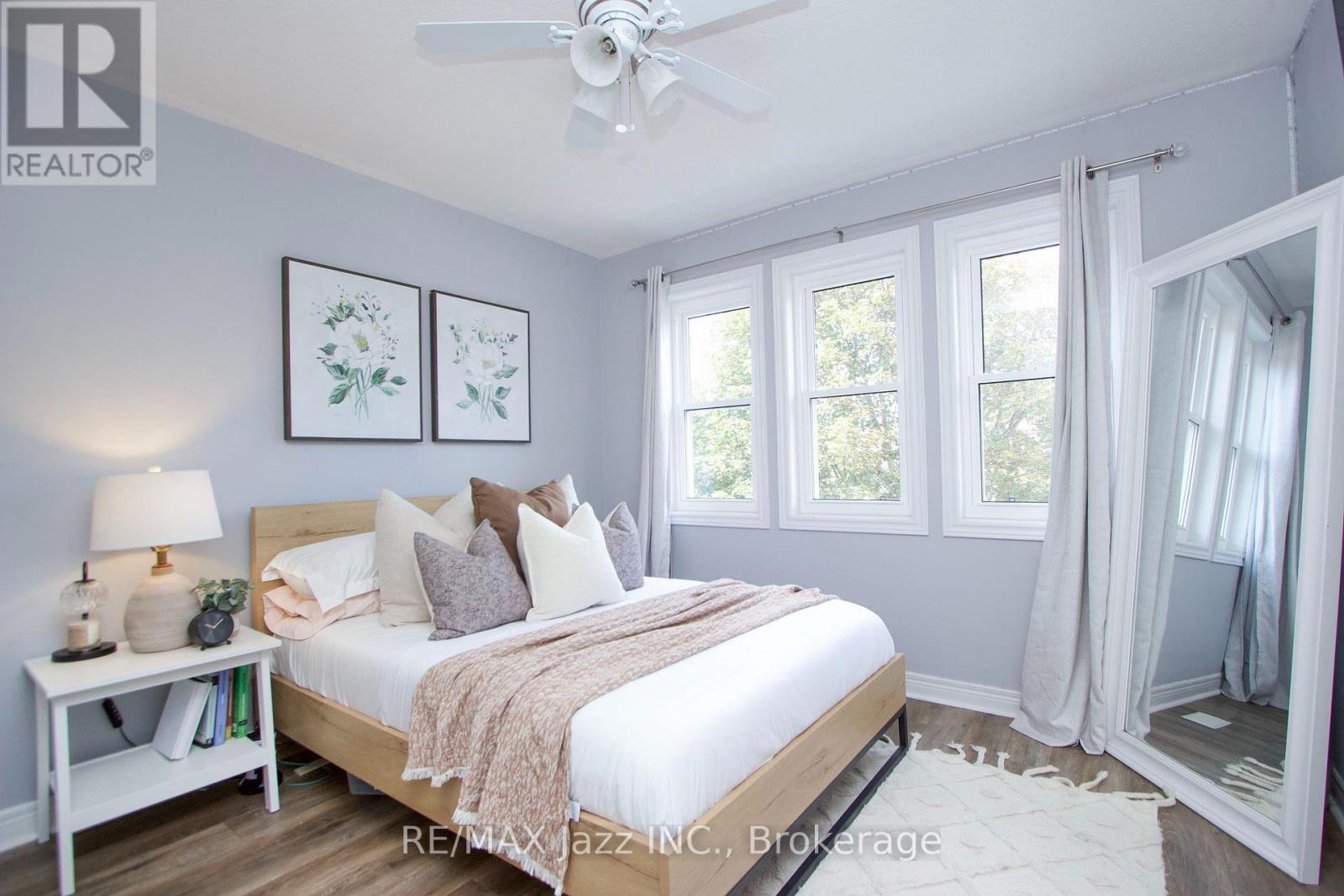 54 MELODY DRIVE - Image 24