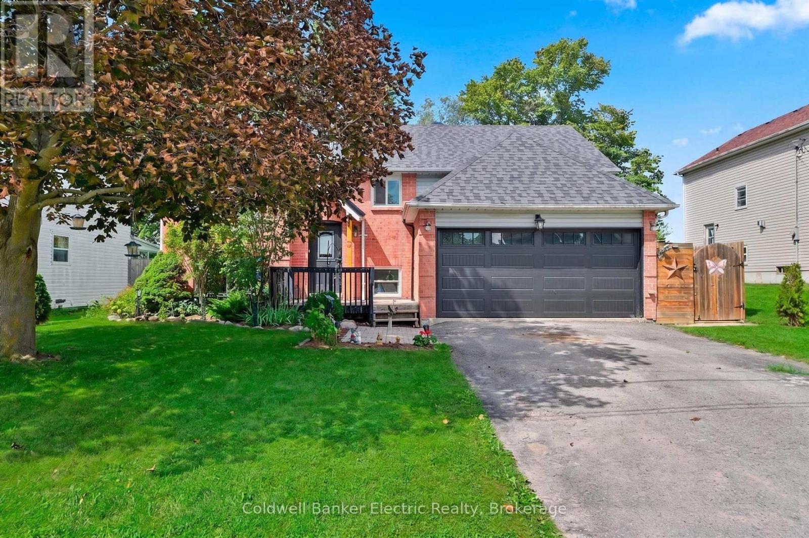 3 MAPLE AVENUE - 3