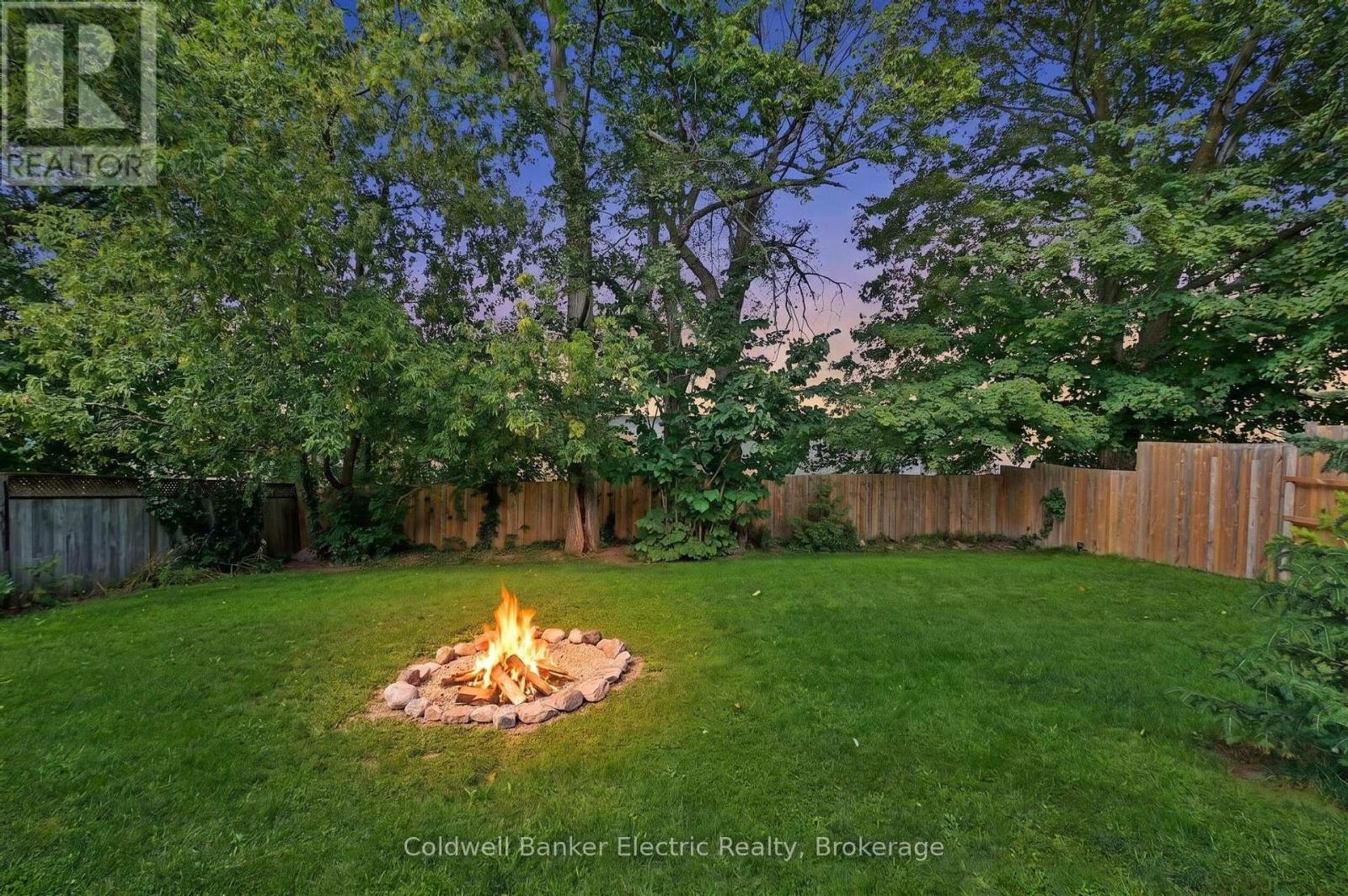 3 MAPLE AVENUE - Image 30