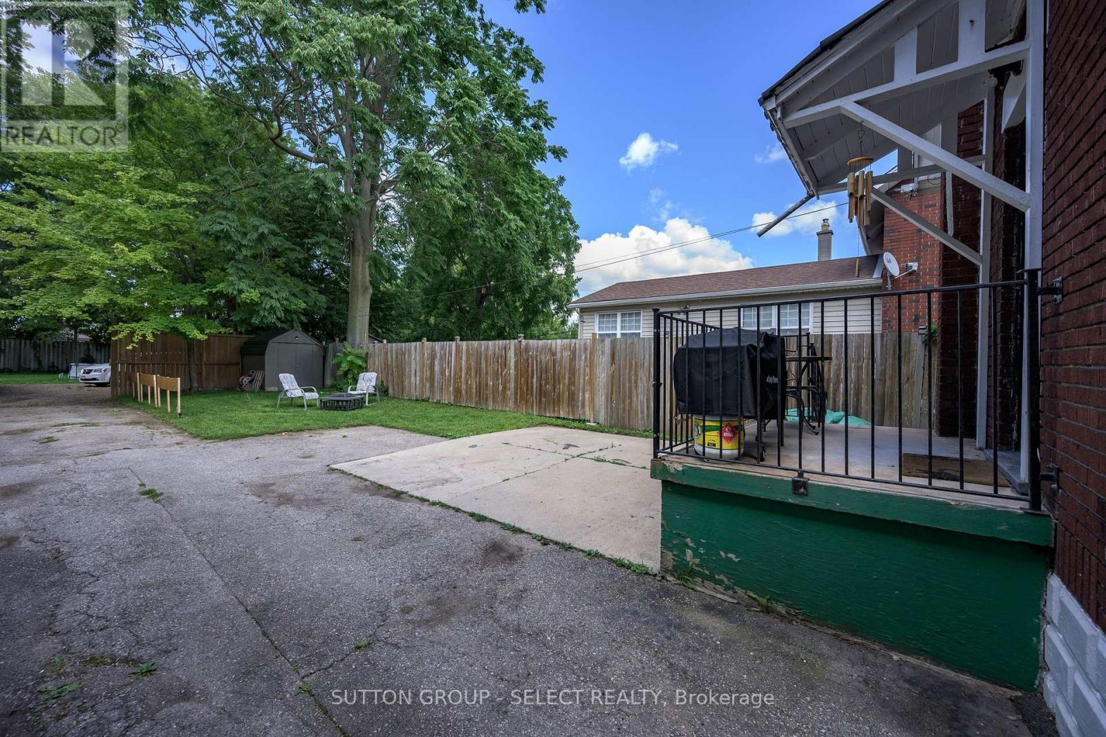 248 GREY STREET - Image 23