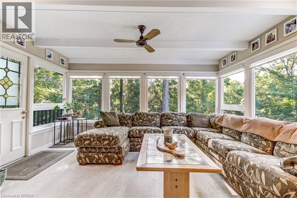 19 OAKLEY Road - 12