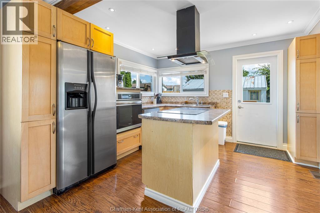 310 MCNAUGHTON AVENUE East - Image 10