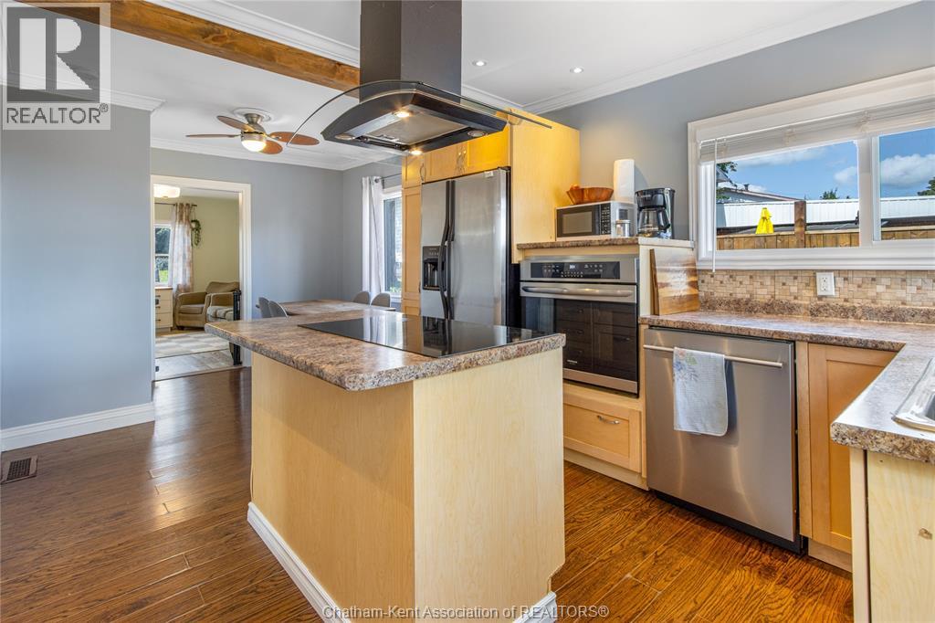 310 MCNAUGHTON AVENUE East - Image 13
