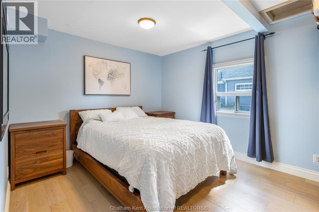 310 MCNAUGHTON AVENUE East - 15