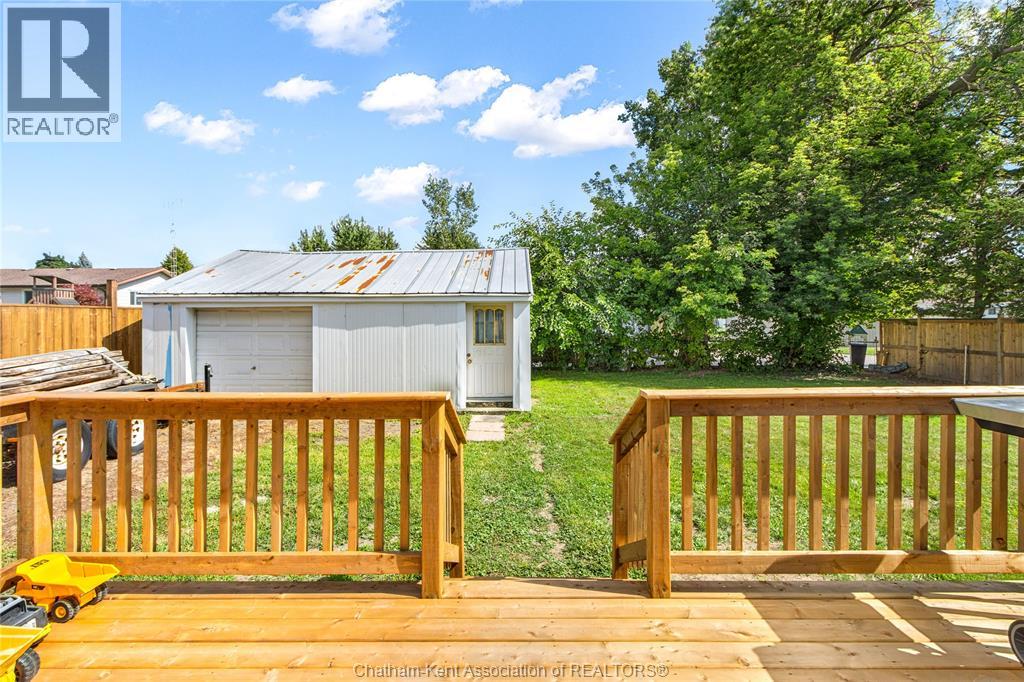 310 MCNAUGHTON AVENUE East - Image 21