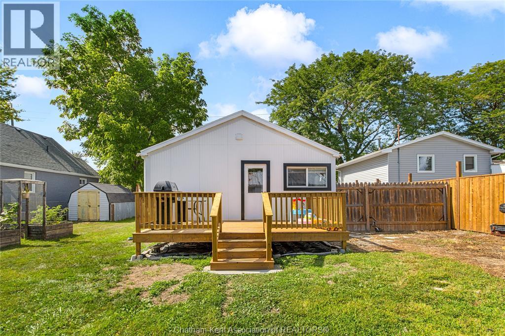 310 MCNAUGHTON AVENUE East - Image 23