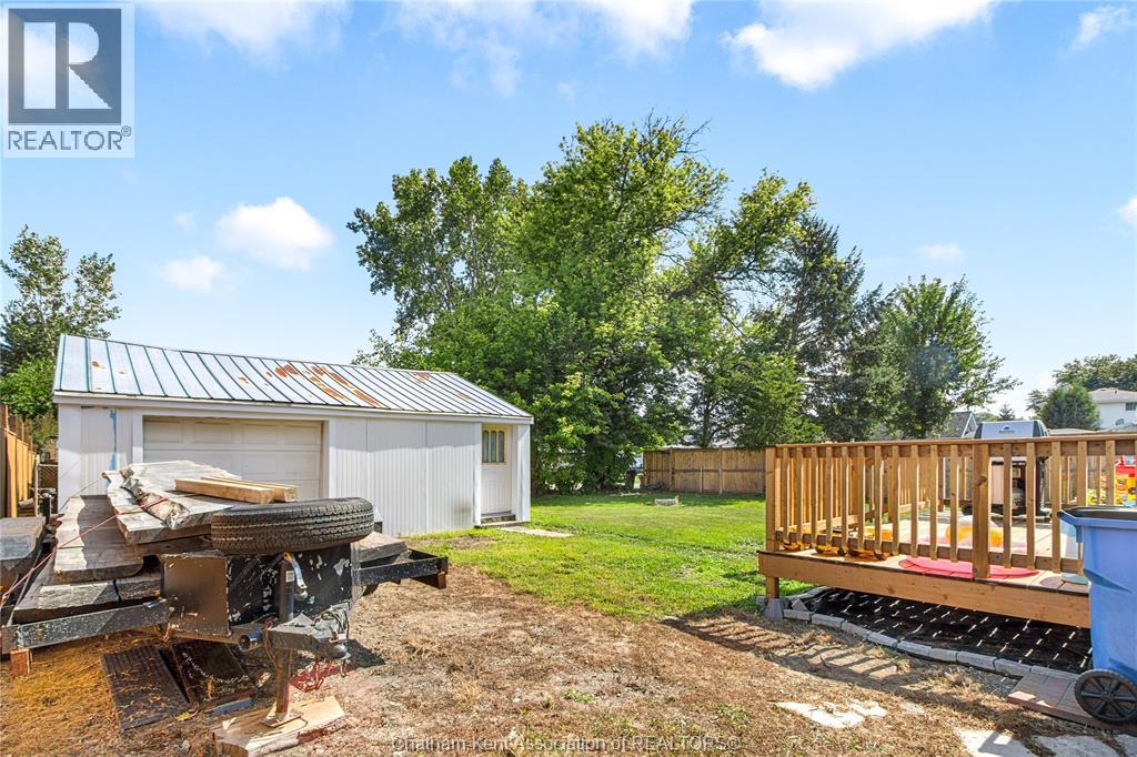 310 MCNAUGHTON AVENUE East - 24