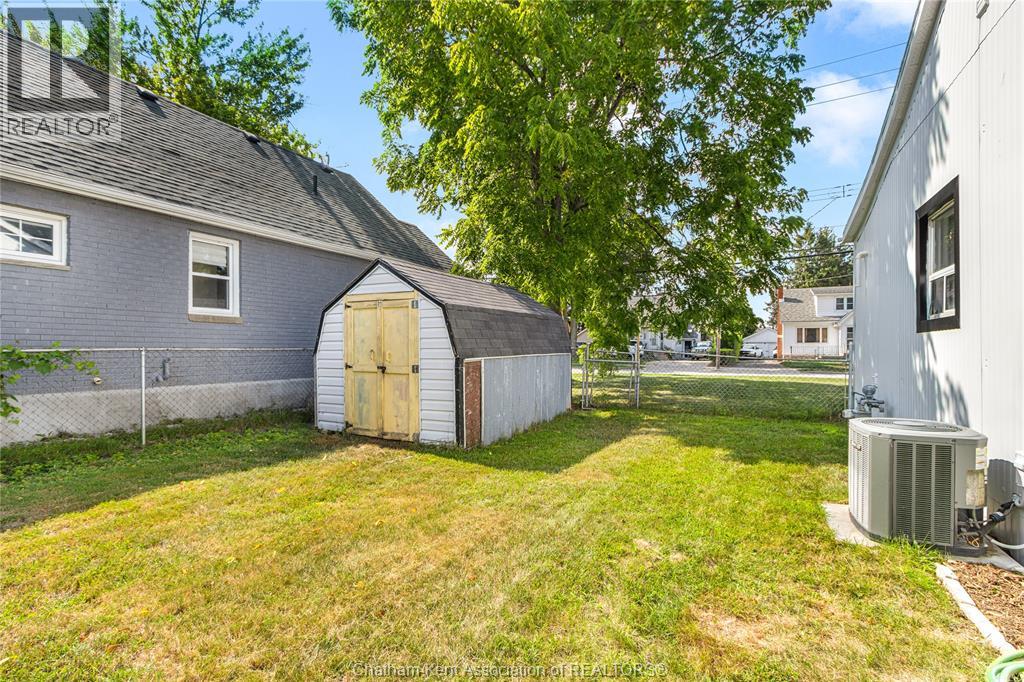310 MCNAUGHTON AVENUE East - Image 27