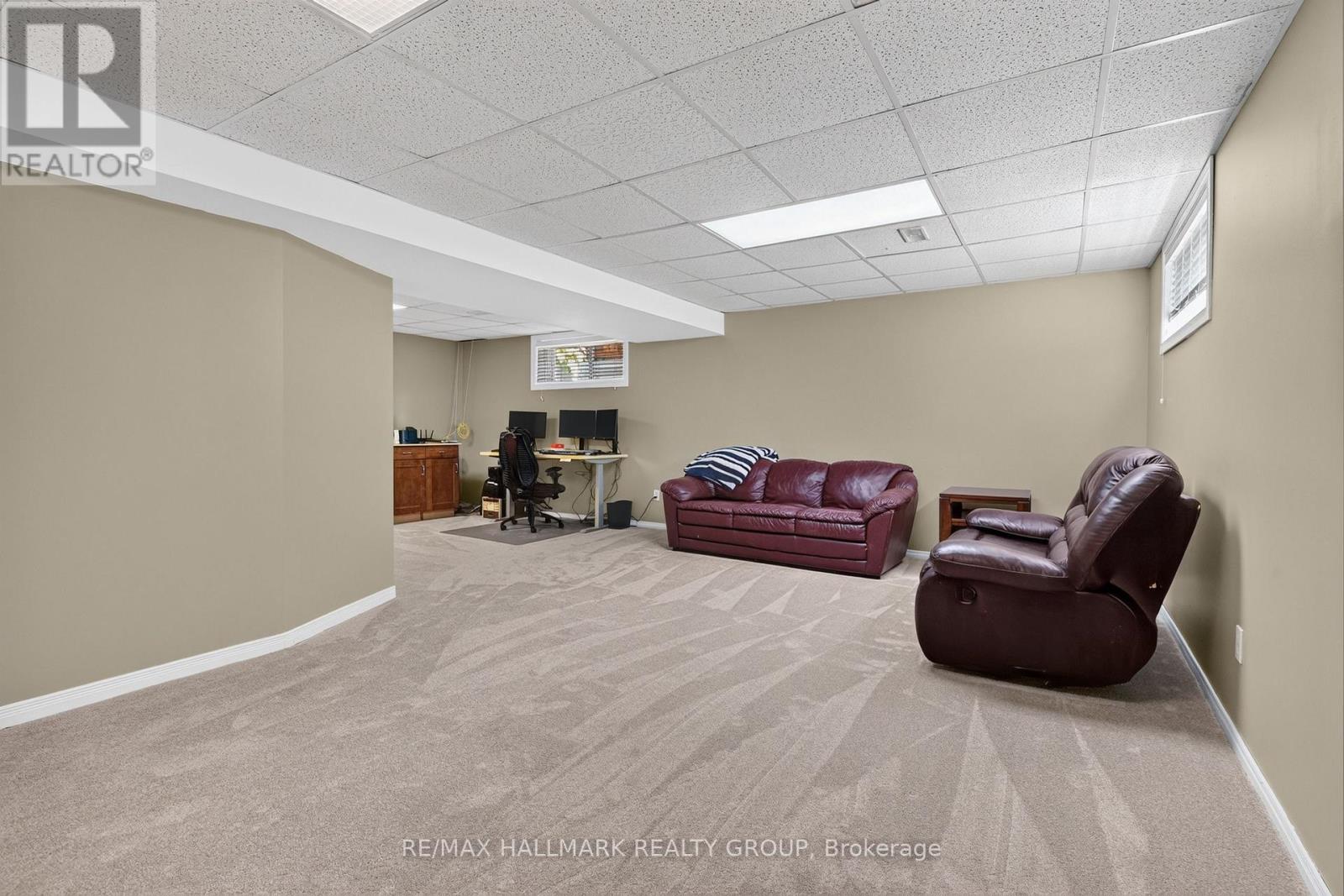 1673 NEPTUNE WAY - Image 34