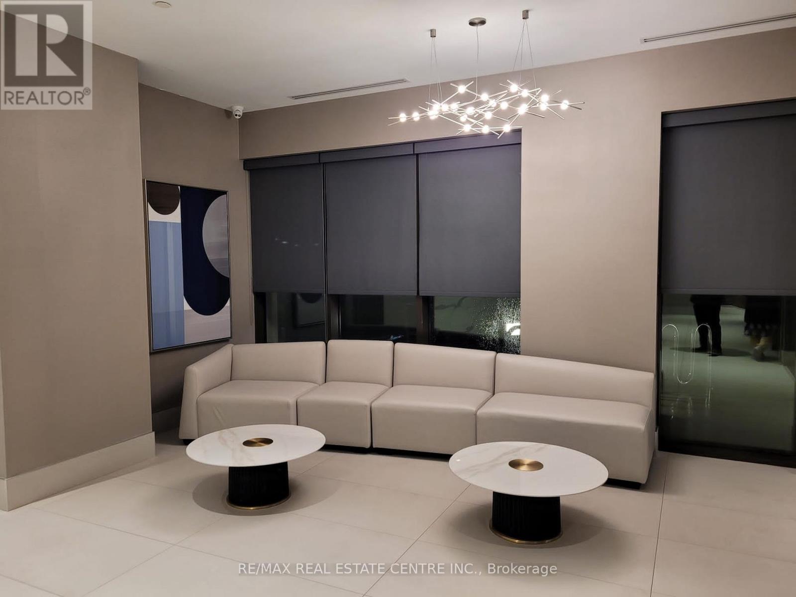 #2313 2550 Simcoe Street, Oshawa (Windfields), Ontario, L1L0R5, Oshawa (Windfields), Ontario — photo 4 of 5