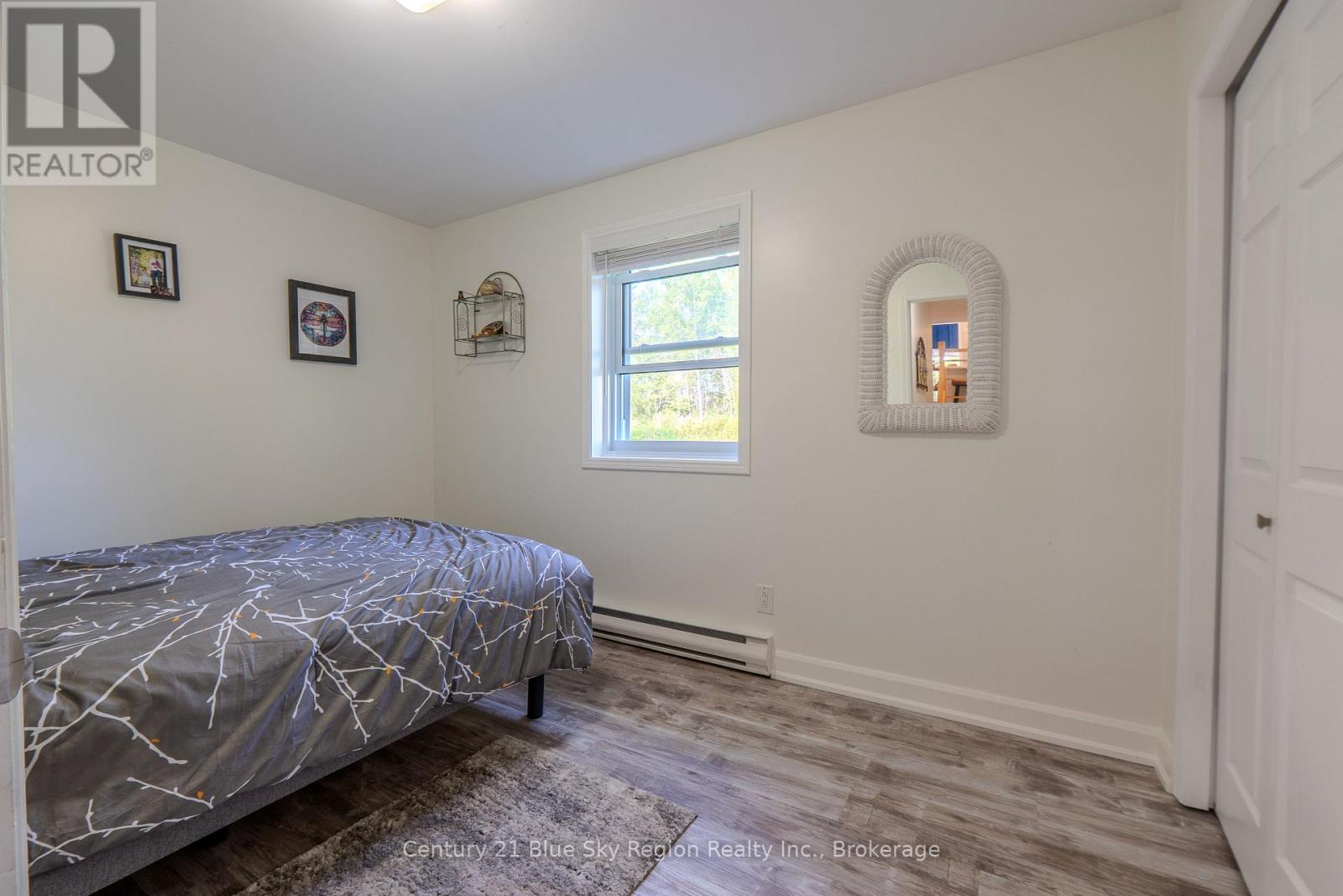 2574 HIGHWAY 17 E - Image 35