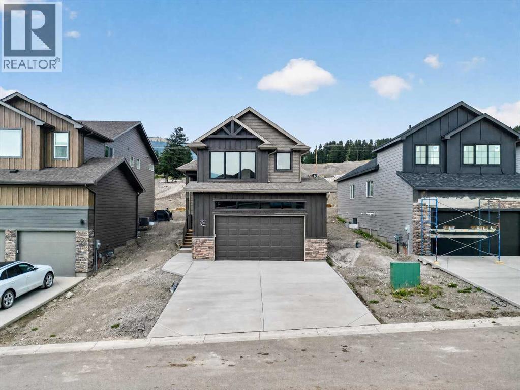 8631 25 Avenue - 2