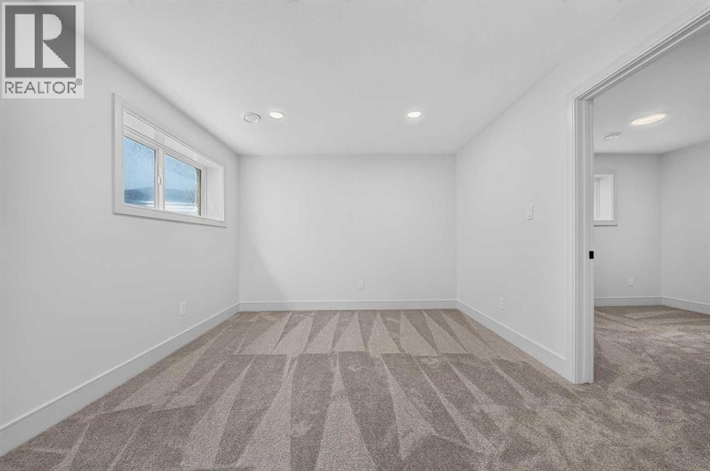 8631 25 Avenue - Image 37