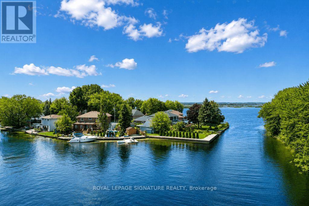 606 LAKE DRIVE S - 33