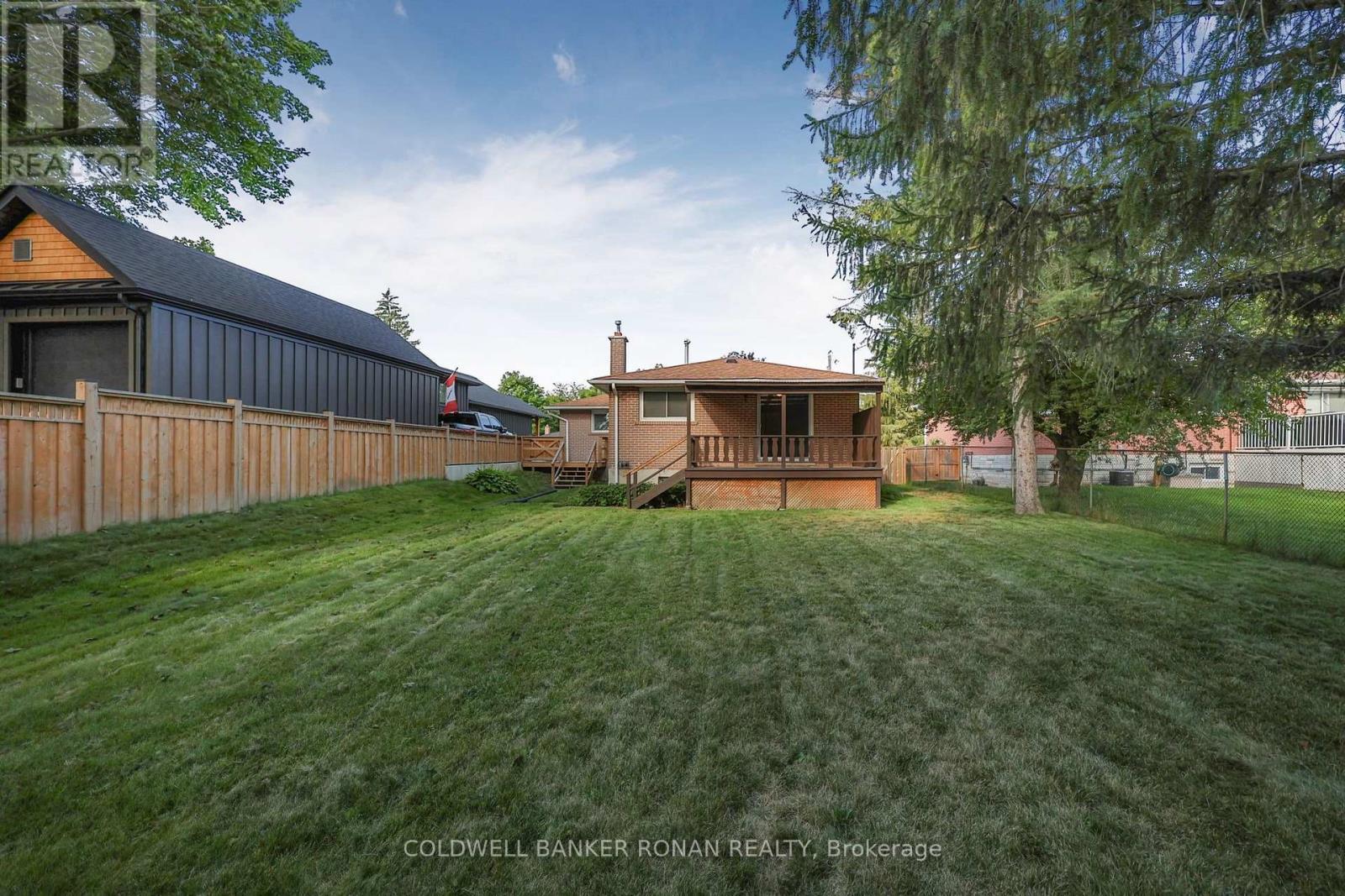 43 ALEXANDER STREET - 36