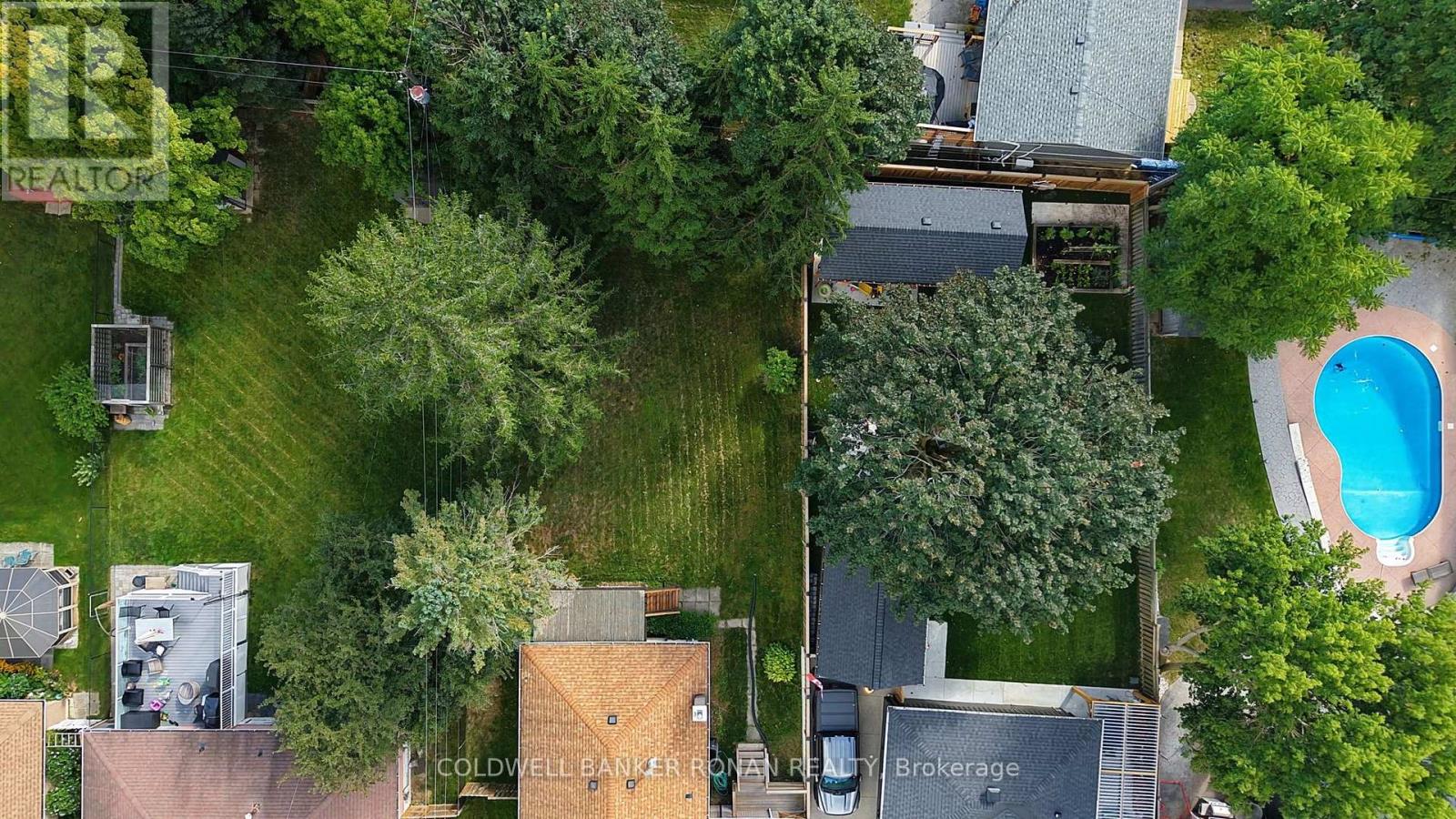 43 ALEXANDER STREET - 40