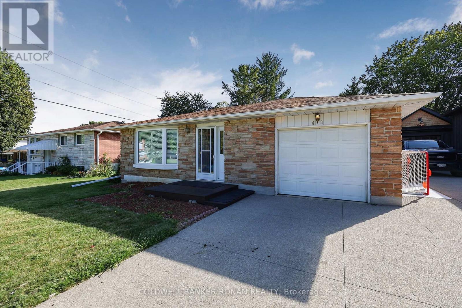 43 ALEXANDER STREET - 43