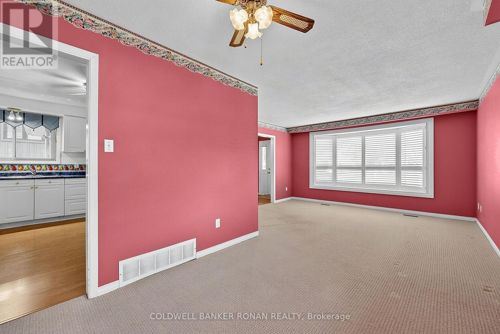 43 ALEXANDER STREET - 6