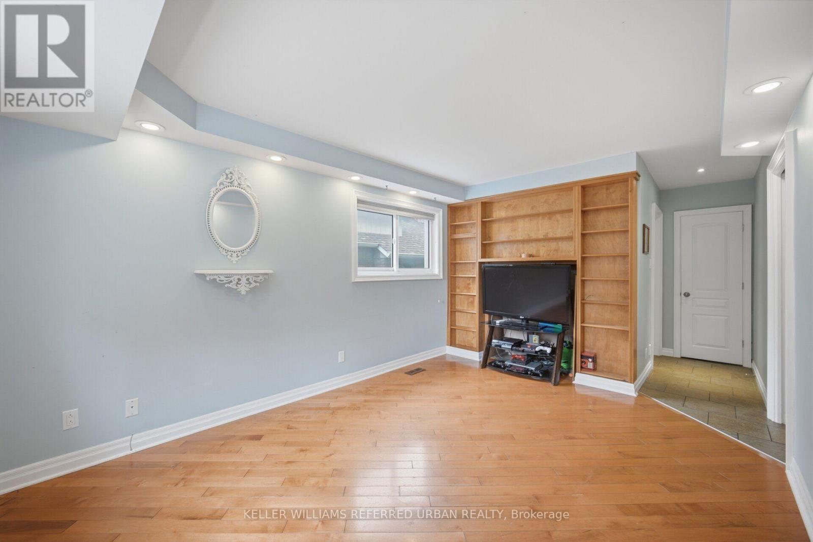 82 EASTMAN CRESCENT - Image 14