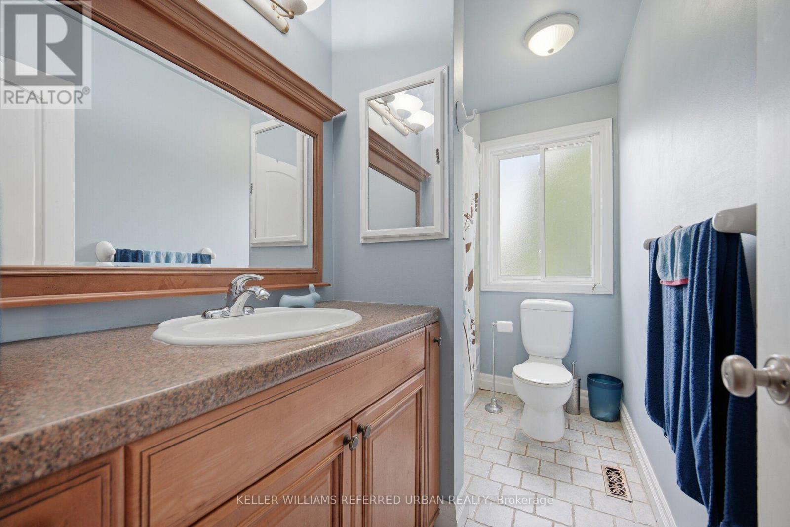 82 EASTMAN CRESCENT - Image 22
