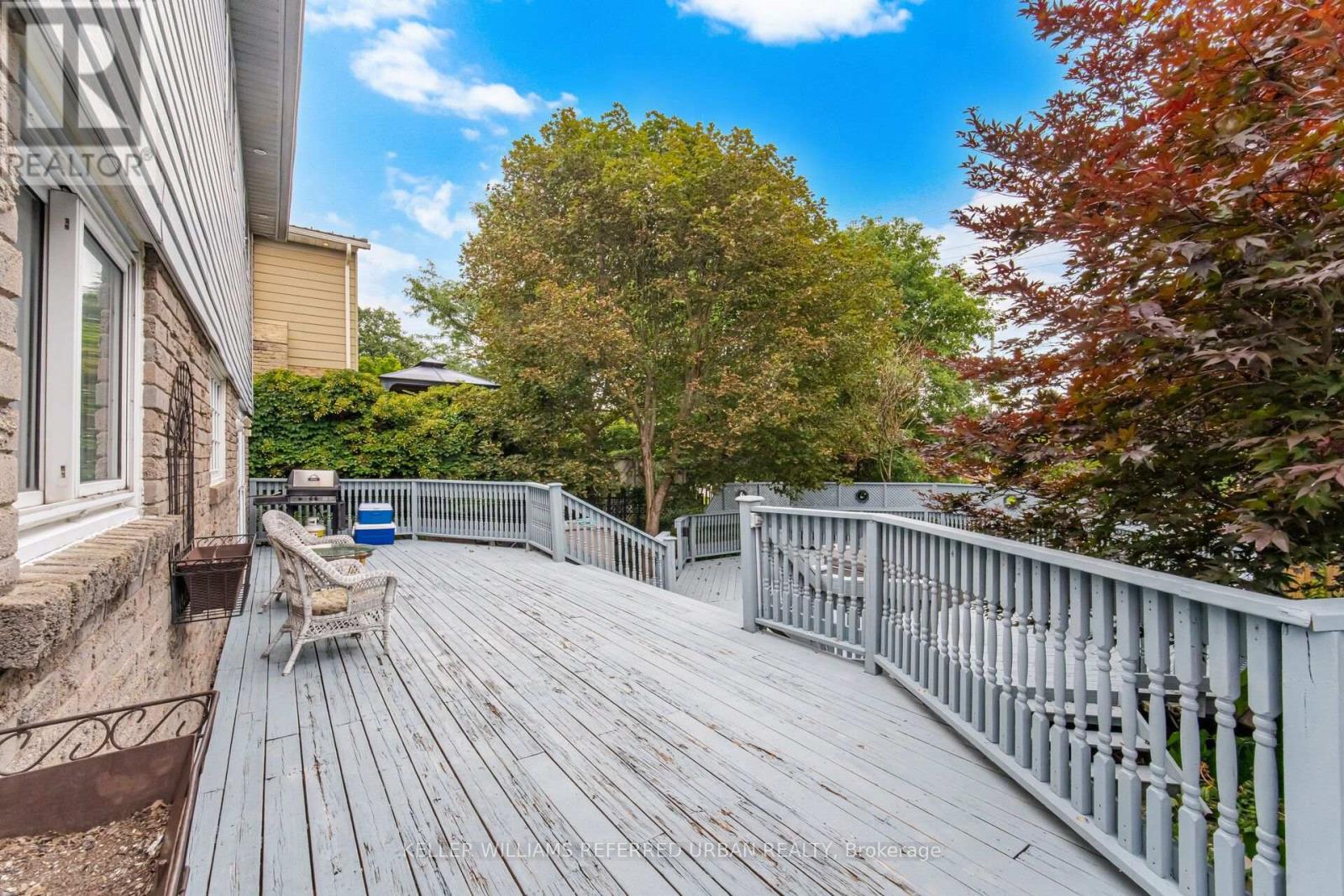 82 EASTMAN CRESCENT - Image 33