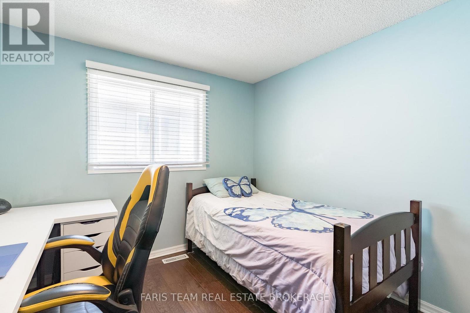 57 WESSENGER DRIVE - Image 19