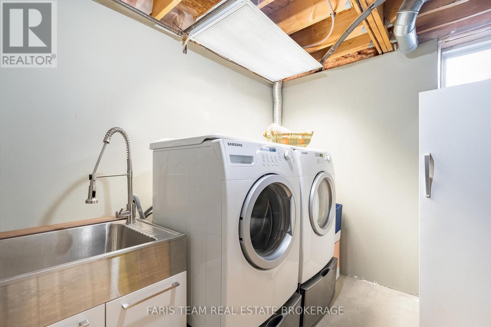 57 WESSENGER DRIVE - Image 32