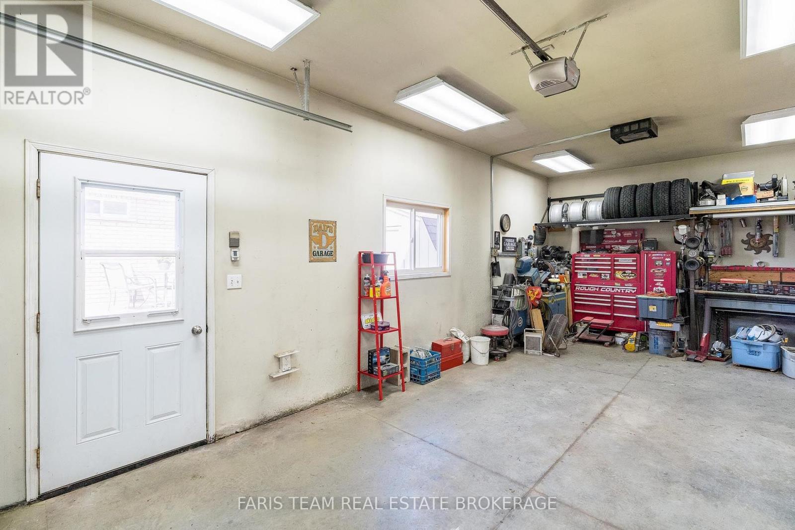 57 WESSENGER DRIVE - Image 41