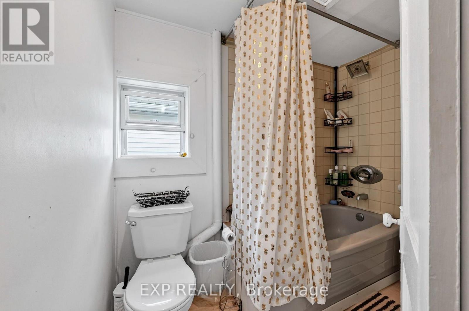 12 MILLVILLE AVENUE - Image 35